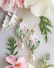 Load image into Gallery viewer, Medium Pearl Drops (Custom Pre-Order)