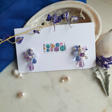 Load image into Gallery viewer, Iris