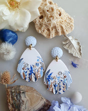 Load image into Gallery viewer, Luxe Botanical Drops (Custom Pre-Order)
