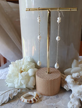 Load image into Gallery viewer, Long Pearl Drops
