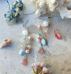 Dream Drops Cluster Earrings in Seashell